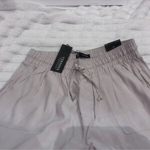 Versona Soft Gray Casual Pants